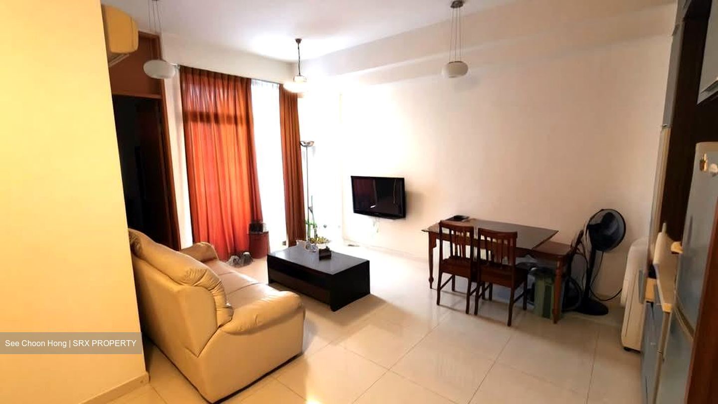R66 Apartments (D8), Apartment #577740111